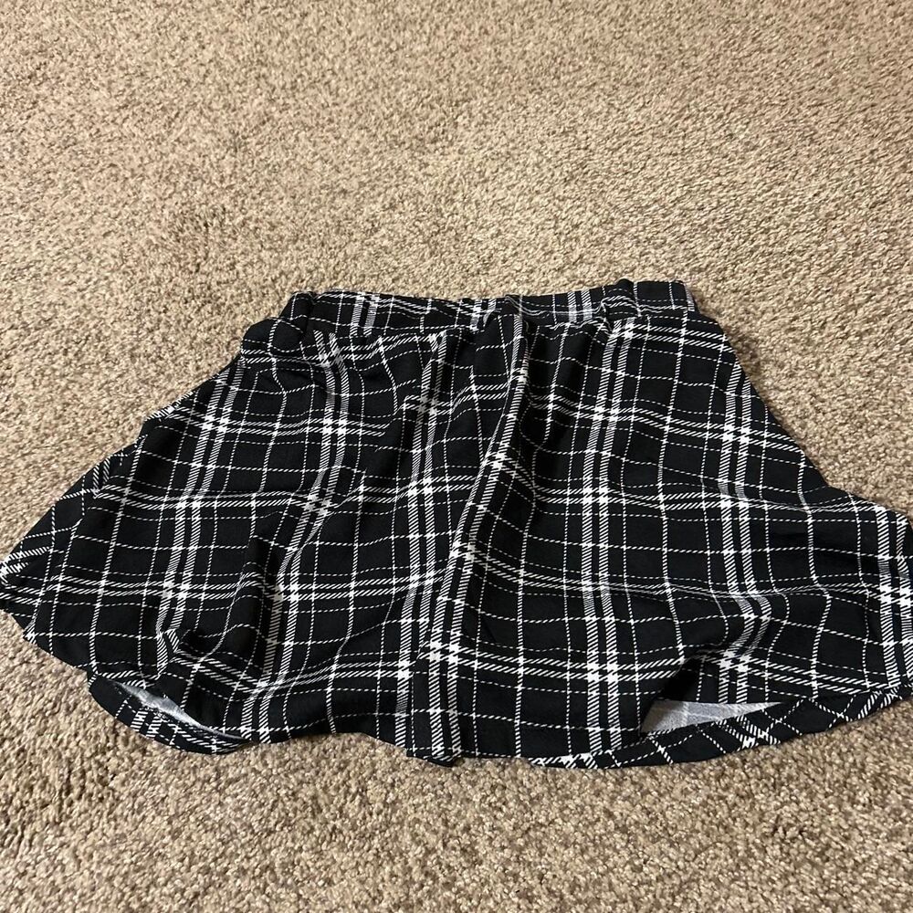 Shein Women's Black and Navy Skirt